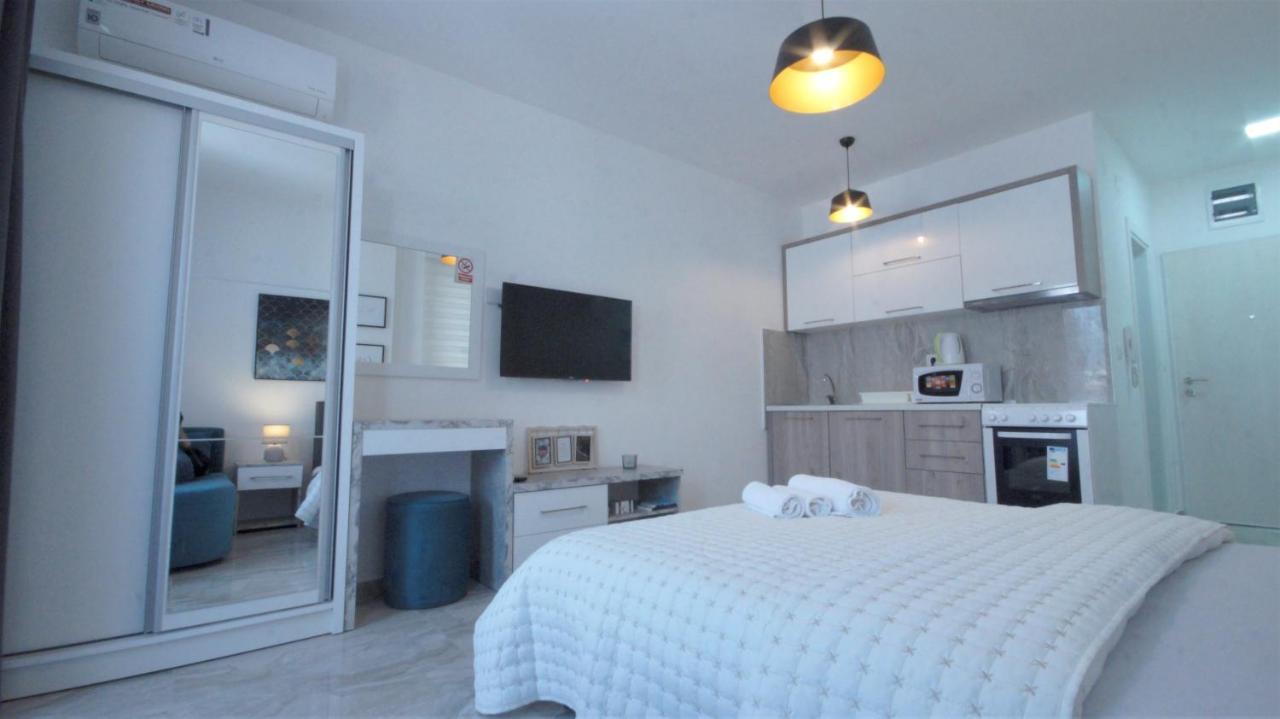 Mondi Azzurri Apartamento Budva Exterior foto