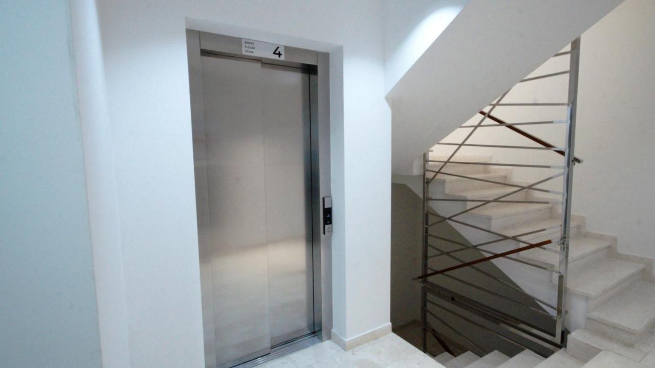 Mondi Azzurri Apartamento Budva Exterior foto
