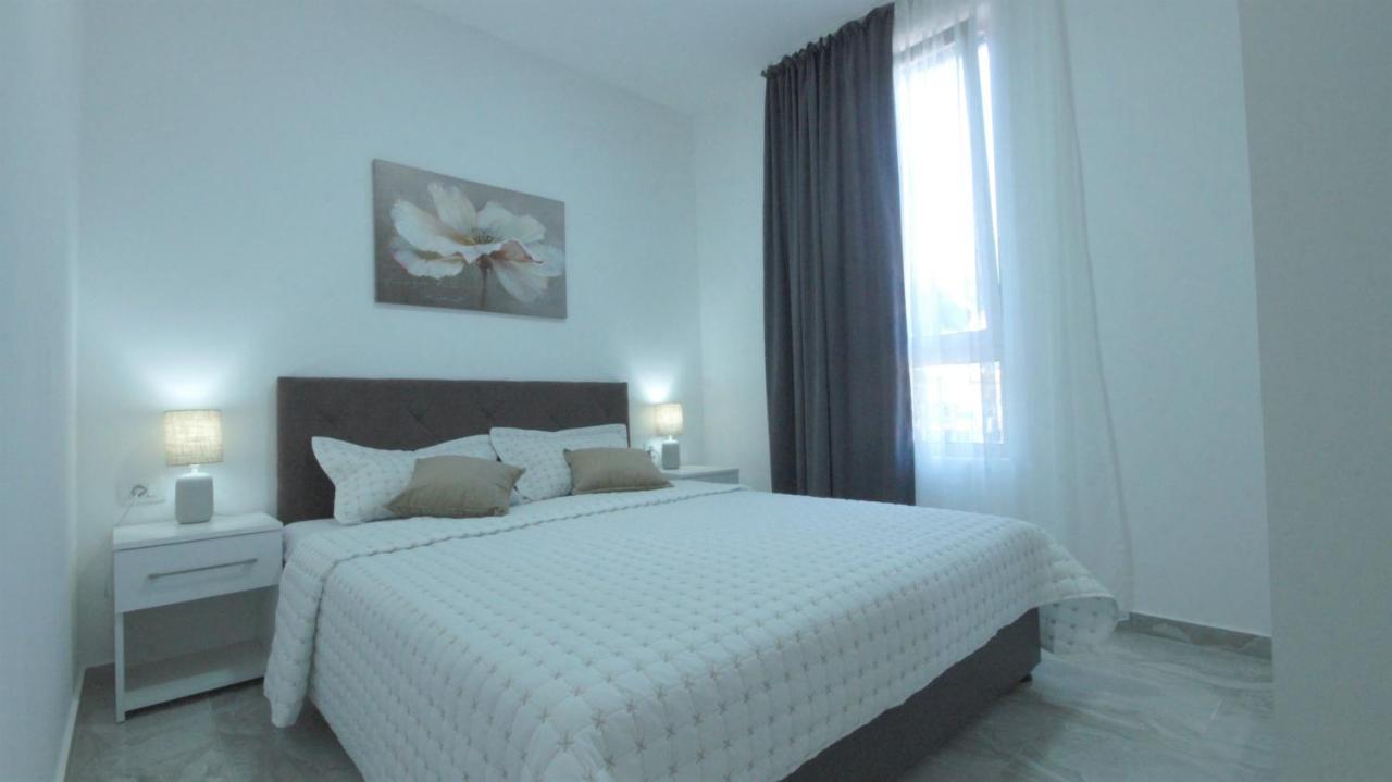 Mondi Azzurri Apartamento Budva Exterior foto