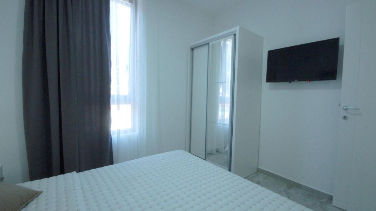Mondi Azzurri Apartamento Budva Exterior foto