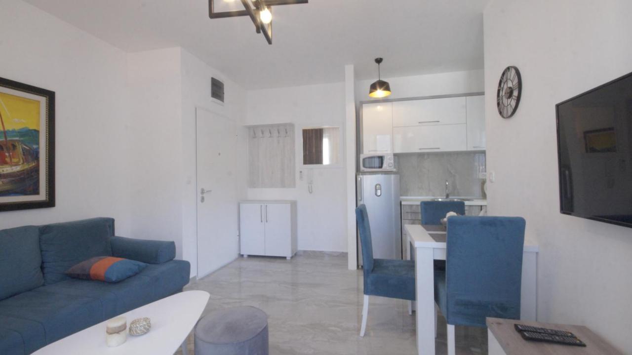 Mondi Azzurri Apartamento Budva Exterior foto